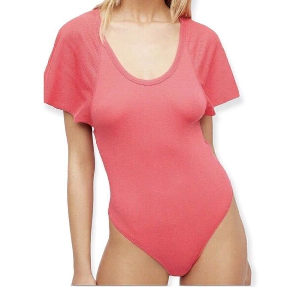 Intimately Free People Byron Ribbed Flutter Sleeves Bodysuit in the Size Small - Picture 6 of 16